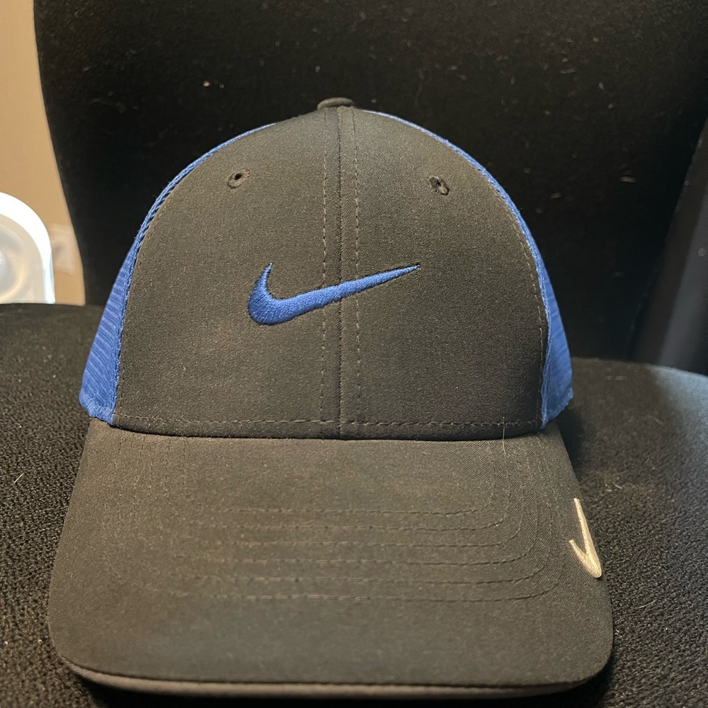 Nike hat